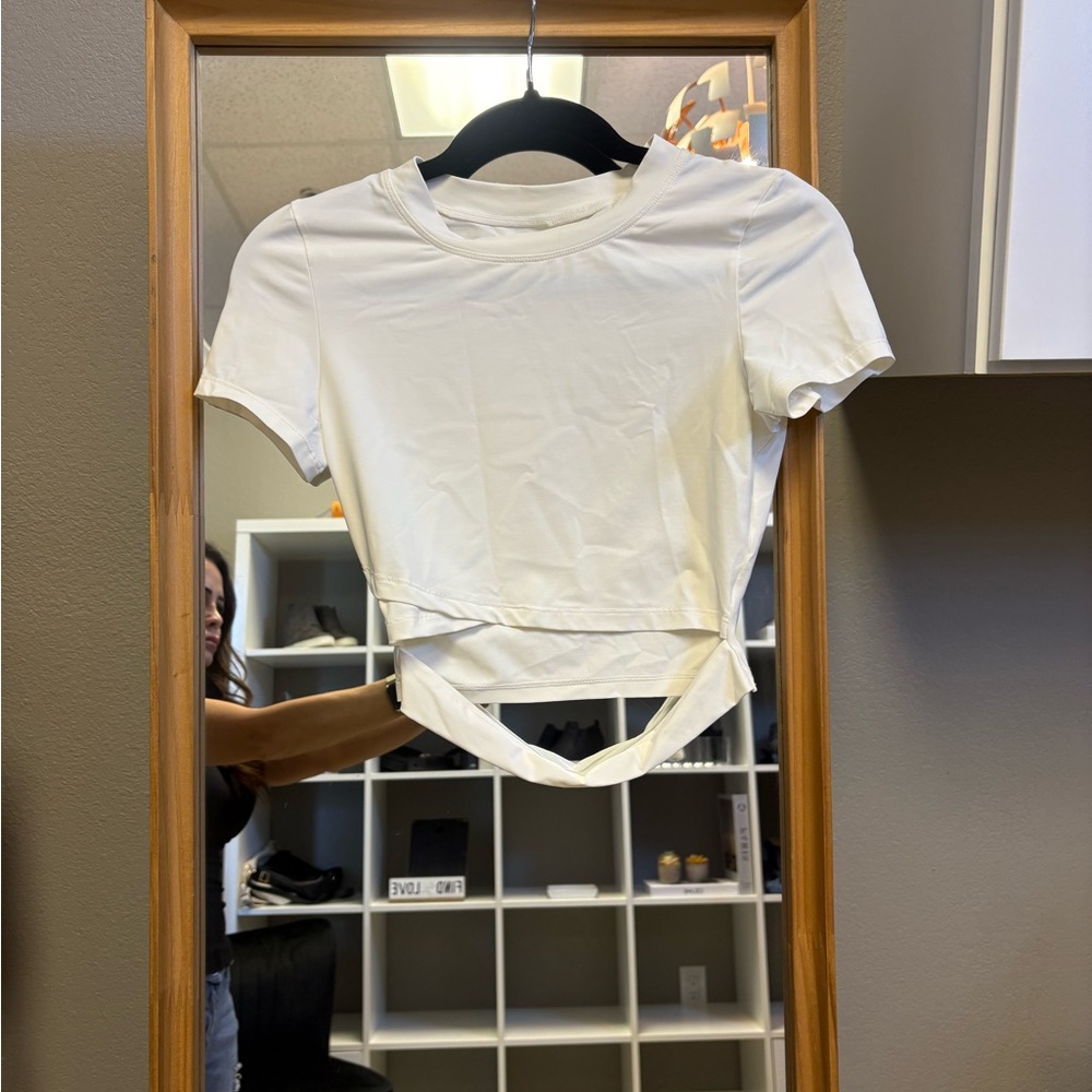 Halara White Women's Crop Top-XS